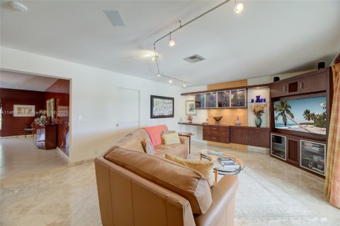 Casa en venta en Hollywood, Florida, 3 dormitorios, 292.92 m2 № 758816 - foto 8