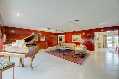 Villa ou maison à vendre à Hollywood, Floride: 3 chambres, 292.92 m2 № 758816 - photo 7
