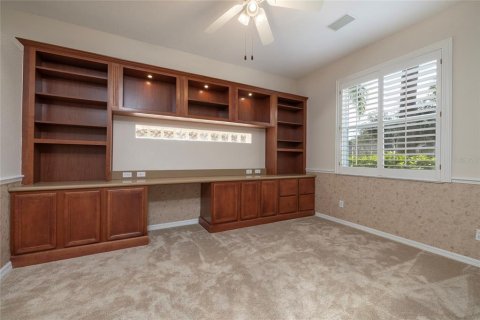 Casa en venta en Tampa, Florida, 4 dormitorios, 266.16 m2 № 1400978 - foto 10