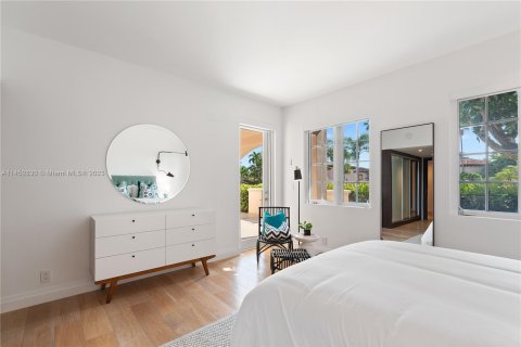 Condominio en venta en Fisher Island, Florida, 3 dormitorios, 190.36 m2 № 722531 - foto 23