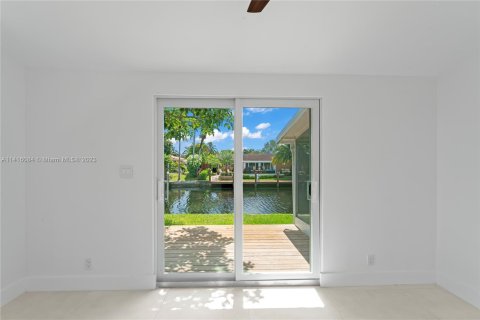 House in Wilton Manors, Florida 3 bedrooms, 170.66 sq.m. № 613448 - photo 24