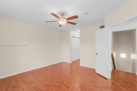 Adosado en venta en Miramar, Florida, 3 dormitorios, 143.72 m2 № 1374213 - foto 23