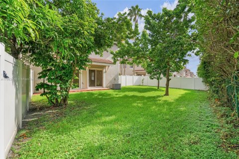 Adosado en venta en Miramar, Florida, 3 dormitorios, 143.72 m2 № 1374213 - foto 2