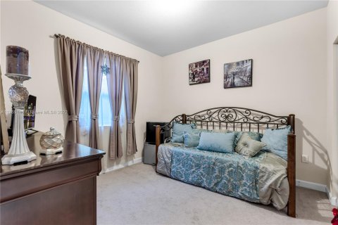 Casa en venta en Homestead, Florida, 5 dormitorios, 231.51 m2 № 71045 - foto 19