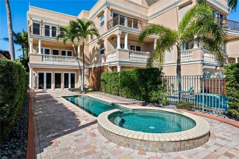 Touwnhouse à vendre à Pompano Beach, Floride: 3 chambres, 439.8 m2 № 959714 - photo 21