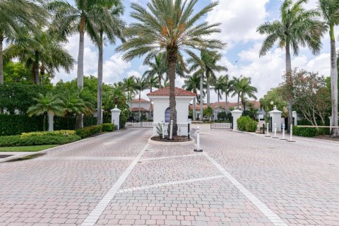 Condo in Boynton Beach, Florida, 1 bedroom  № 1182543 - photo 1