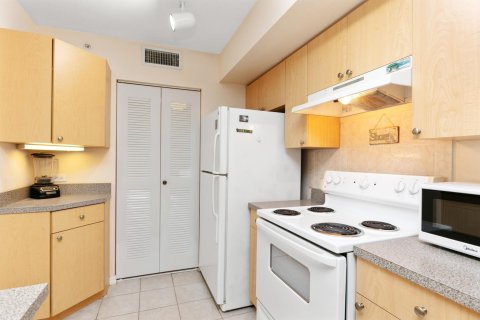 Condo in Boynton Beach, Florida, 1 bedroom  № 1182543 - photo 20