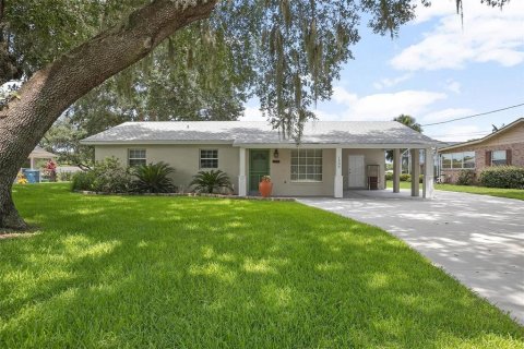 Villa ou maison à vendre à DeLand, Floride: 3 chambres, 143.53 m2 № 1264866 - photo 1