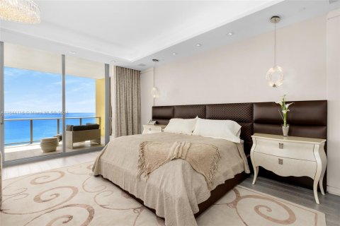 Copropriété à vendre à Sunny Isles Beach, Floride: 4 chambres, 853.12 m2 № 1330514 - photo 16