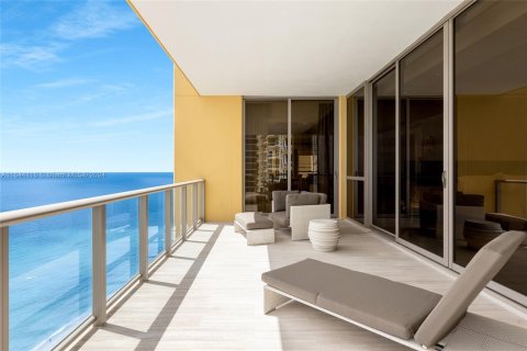 Copropriété à vendre à Sunny Isles Beach, Floride: 4 chambres, 853.12 m2 № 1330514 - photo 18