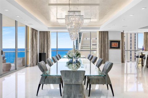 Copropriété à vendre à Sunny Isles Beach, Floride: 4 chambres, 853.12 m2 № 1330514 - photo 8