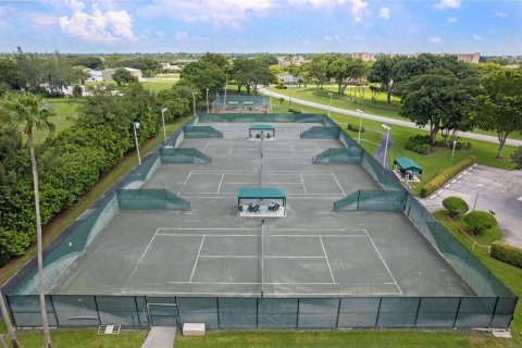 Copropriété à vendre à Delray Beach, Floride: 2 chambres, 91.97 m2 № 1146947 - photo 4