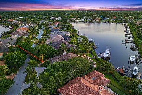 Villa ou maison à vendre à Jupiter, Floride: 4 chambres, 402.82 m2 № 1135121 - photo 11