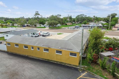 Propiedad comercial en venta en New Port Richey, Florida, 280.94 m2 № 1367691 - foto 21