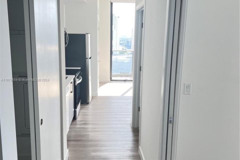 Apartamento en alquiler en Miami, Florida, 1 dormitorio № 1397685 - foto 8