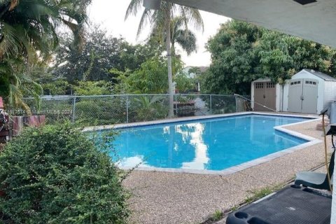 House in Cooper City, Florida 3 bedrooms, 149.39 sq.m. № 976045 - photo 24