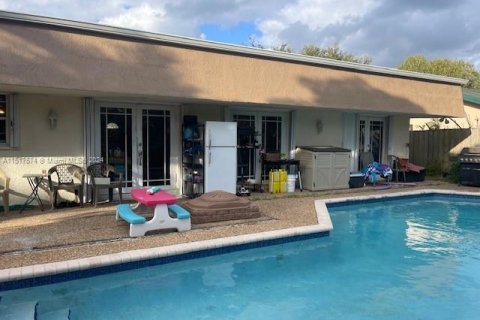 Villa ou maison à vendre à Cooper City, Floride: 3 chambres, 149.39 m2 № 976045 - photo 11