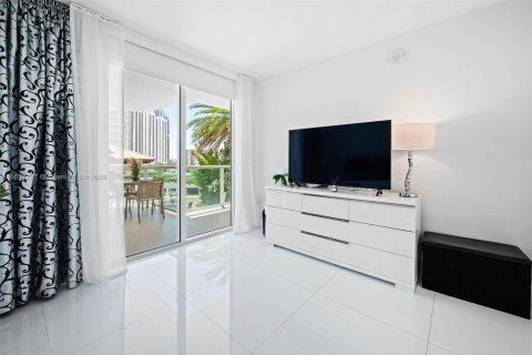 Copropriété à vendre à Sunny Isles Beach, Floride: 3 chambres, 138.61 m2 № 1321095 - photo 19