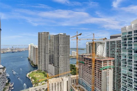 Condominio en venta en Miami, Florida, 3 dormitorios, 130.99 m2 № 1321094 - foto 29