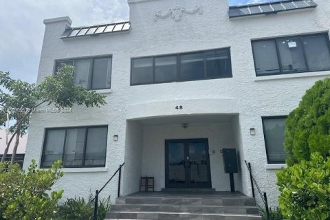 Propiedad comercial en venta en Miami, Florida № 1366979 - foto 1