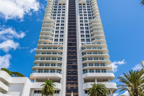 Copropriété à louer à Miami Beach, Floride: 2 chambres, 122.82 m2 № 1366980 - photo 7