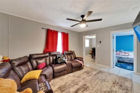 Casa en venta en Tampa, Florida, 3 dormitorios, 84.73 m2 № 1371019 - foto 4