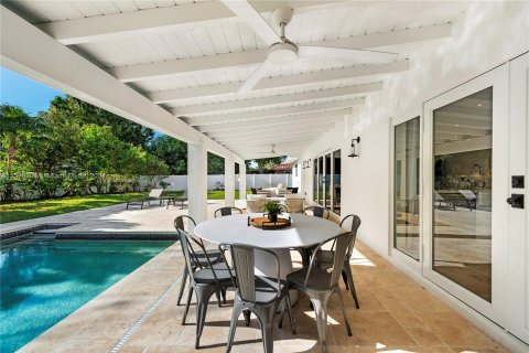 Villa ou maison à vendre à Pinecrest, Floride: 3 chambres, 173.82 m2 № 1155112 - photo 18