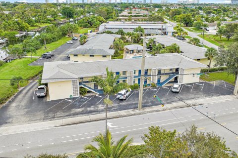 Condominio en venta en North Palm Beach, Florida, 2 dormitorios, 78.97 m2 № 874399 - foto 3