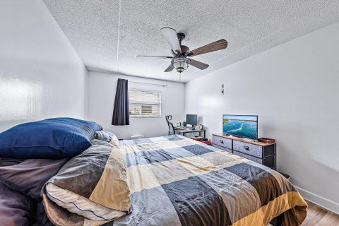 Condominio en venta en North Palm Beach, Florida, 2 dormitorios, 78.97 m2 № 874399 - foto 8
