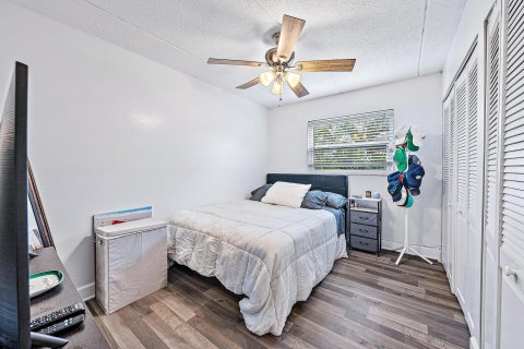 Condominio en venta en North Palm Beach, Florida, 2 dormitorios, 78.97 m2 № 874399 - foto 7