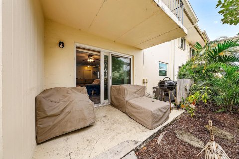 Condominio en venta en North Palm Beach, Florida, 2 dormitorios, 78.97 m2 № 874399 - foto 5