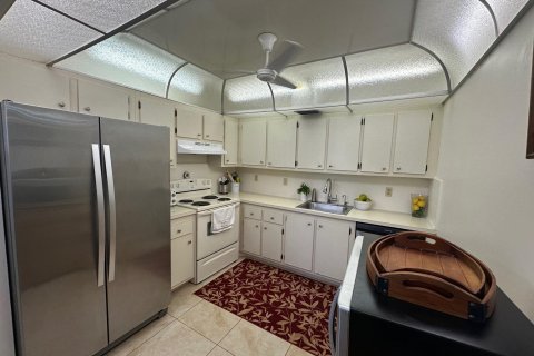 Condo in Coconut Creek, Florida, 2 bedrooms  № 1128005 - photo 16