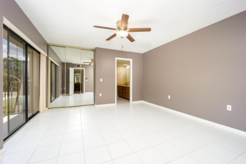 Adosado en venta en Palm City, Florida, 2 dormitorios, 114.83 m2 № 1146605 - foto 15