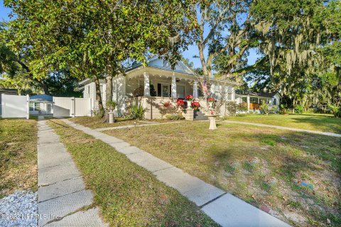 House in Saint Augustine, Florida 3 bedrooms, 140.56 sq.m. № 883069 - photo 2