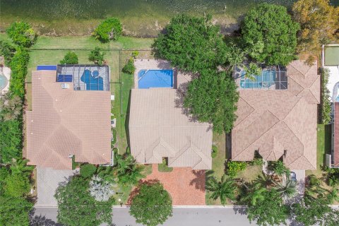 Casa en venta en Parkland, Florida, 4 dormitorios, 235.23 m2 № 1103249 - foto 19