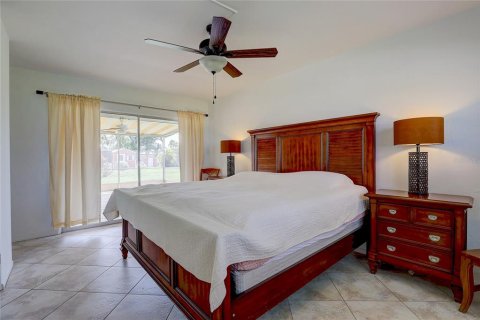 Купить виллу или дом в Нокомис, Флорида 10 комнат, 142.05м2, № 689236 - фото 25