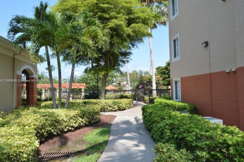 Copropriété à vendre à West Palm Beach, Floride: 1 chambre, 82.96 m2 № 1316370 - photo 5