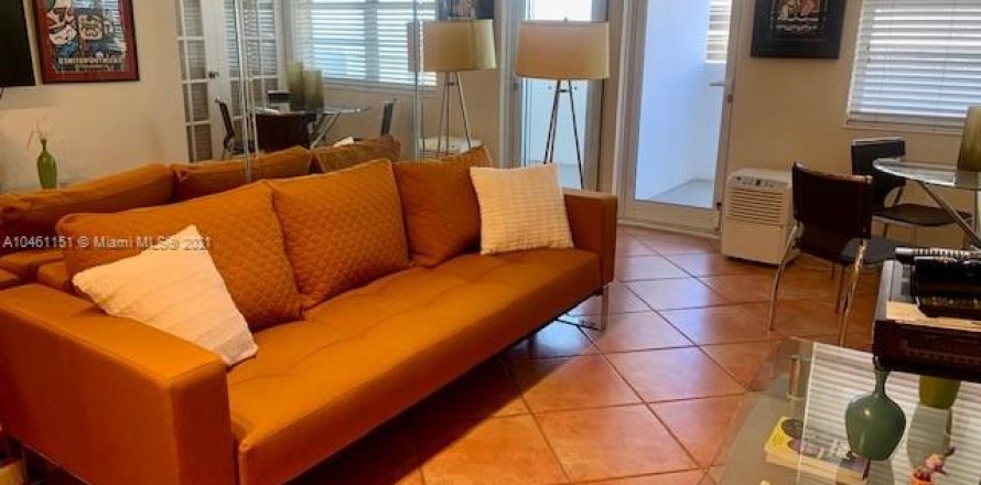 Condo à Miami Beach, Floride, 1 chambre  № 3356