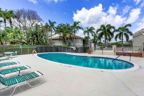 Condominio en venta en Palm Beach Gardens, Florida, 2 dormitorios, 115.66 m2 № 1222634 - foto 6