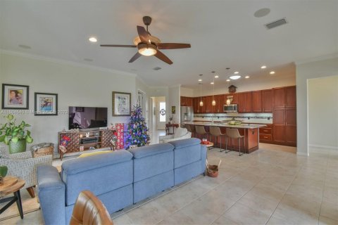 Casa en venta en Ocala, Florida, 2 dormitorios, 199.37 m2 № 912588 - foto 15