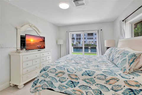 Casa en venta en Fort Lauderdale, Florida, 4 dormitorios, 186.08 m2 № 1305505 - foto 18