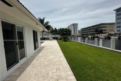 Villa ou maison à vendre à Fort Lauderdale, Floride: 4 chambres, 186.08 m2 № 1305505 - photo 4