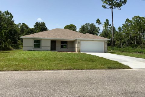 House in Port Charlotte, Florida 3 bedrooms, 186.36 sq.m. № 1296634 - photo 6