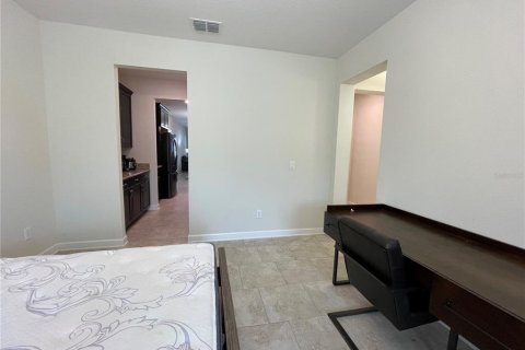 Casa en venta en Kissimmee, Florida, 5 dormitorios, 358.88 m2 № 843193 - foto 6