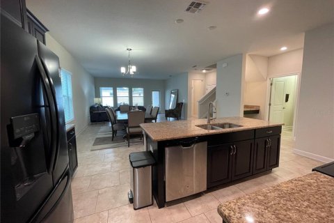 Casa en venta en Kissimmee, Florida, 5 dormitorios, 358.88 m2 № 843193 - foto 11