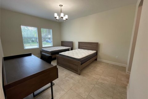 Casa en venta en Kissimmee, Florida, 5 dormitorios, 358.88 m2 № 843193 - foto 3