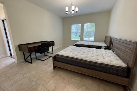 Casa en venta en Kissimmee, Florida, 5 dormitorios, 358.88 m2 № 843193 - foto 4