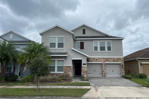 House in STOREY LAKE in Kissimmee, Florida 5 bedrooms, 358.88 sq.m. № 843193 - photo 1
