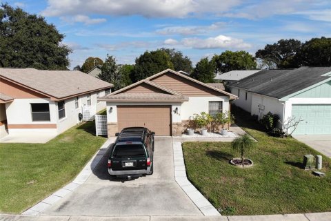House in Lakeland, Florida 2 bedrooms, 93.65 sq.m. № 928433 - photo 29