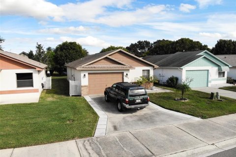 Villa ou maison à vendre à Lakeland, Floride: 2 chambres, 93.65 m2 № 928433 - photo 6